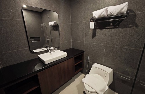 Blora Hotel | Azana Garden Hill Resort Blora