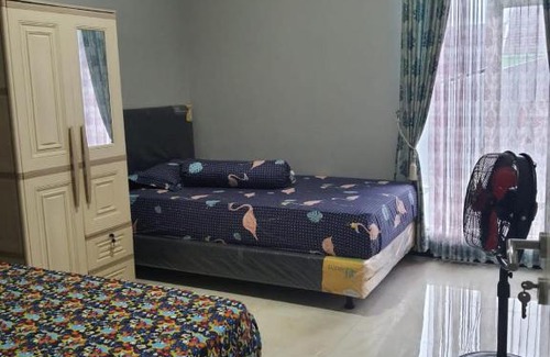 Malang House | Azizah Homestay