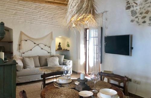 Tarifa Apartment | Azogue Studios