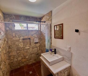 Damian Carmona Hotel | Azomalli Hotel Boutique