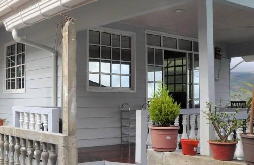 Kundasang House | Azrien Homestay Kundasang
