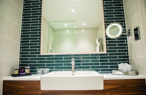 Bradley Stoke Hotel | Aztec Hotel & Spa