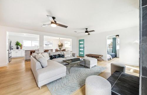 Jamaica Beach Villa | AZULA villa at beach Galveston, TX