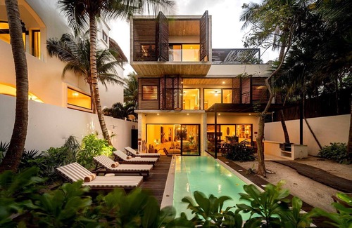 Zona Hotelera Villa | Azumaya Beach House Tulum – Beachfront, Chef Included