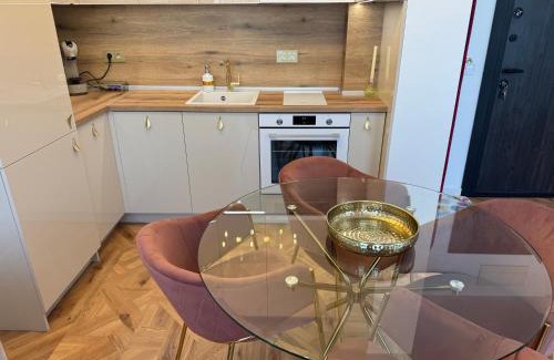 Kazanlak Apartment | Azur by Gergana