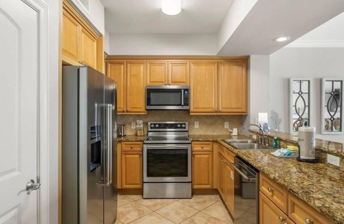 Fort Walton Beach - Destin Condo | Azure 511 - 3 Bdrm Modern Luxury FREE Beach Service!