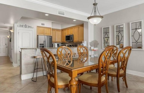 Fort Walton Beach - Destin Condo | Azure 511 - 3 Bdrm Modern Luxury FREE Beach Service!