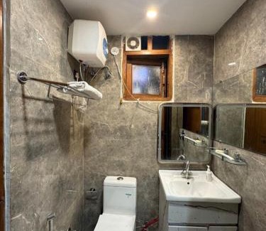 Chhatarpur Apartment | Azure apartment Chhatarpur