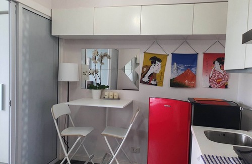 Taguig Condo | Azure Cozy Cheap Condo Apartment with View and Balcony