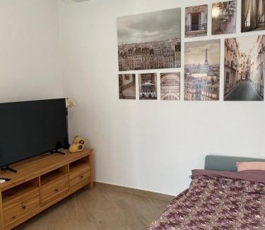 Kolokinthou Apartment | Azure House