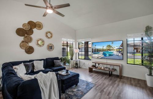 Palm Desert House | Azure Oasis-Saltwater Pool & Spa with Putting green!