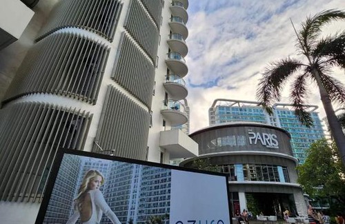 Don Bosco Apartment | Azure Resorts Condominium - Staycation Parañaque