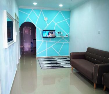 Kuala Selangor House | AZURE SKY HOMESTAY KUALA SELANGOR