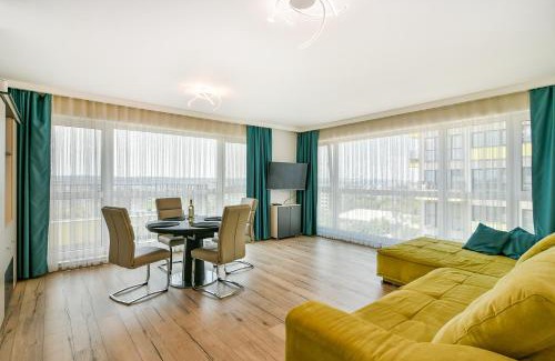 Varna Apartment | Azure View 2BR Luxury Apartment - free parking