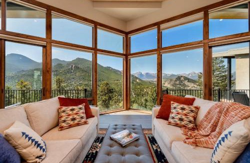 Estes Park House | Azure Vista Vacation Home at Windcliff home