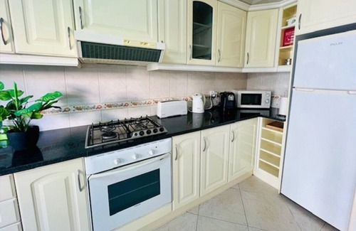 Urbanizacao dos Calicos Villa | Azurita Villa, Air Conditioning, Parking