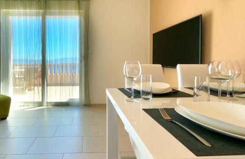Stomorska Apartment | Azuro Verde