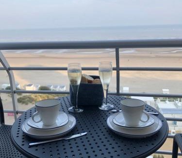 Nieuwpoort-aan-Zee Apartment | Azuur