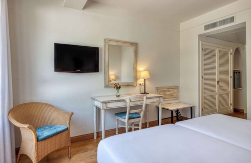 Los Barrios Hotel | AZZ Guadacorte Campo de Gibraltar