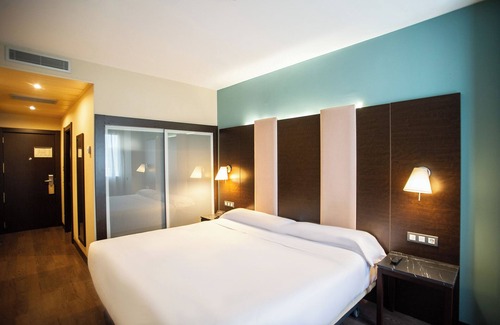 Berrioplano Hotel | AZZ Pamplona Norte
