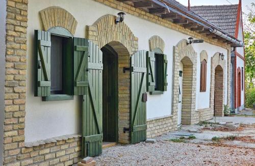Hajos House | Bálint Borlak