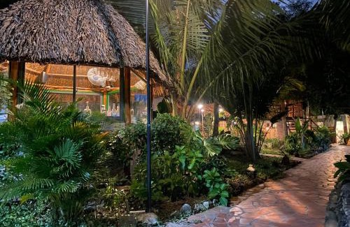 Long Ho Hotel | Bình An Village
