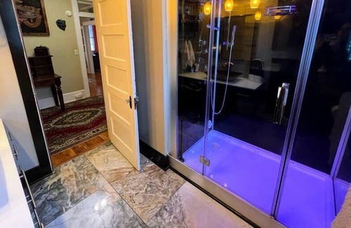 Columbia Cottage | B Avenue Cottage Summ