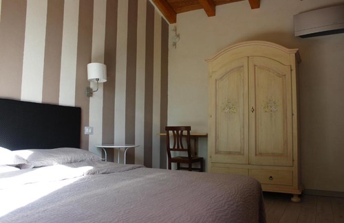 San Faustino-Madonnina-Quattroville Bed & Breakfast | B&B Ai Prati
