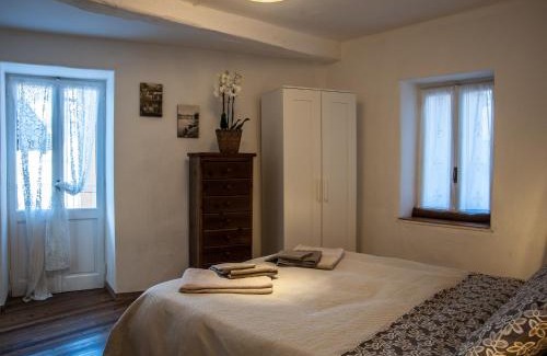 Varallo Bed & Breakfast | B&B Al Vicolo del Gallo