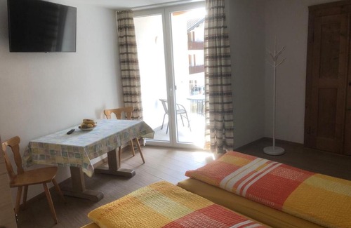 Le Prese House | B&B Alpina