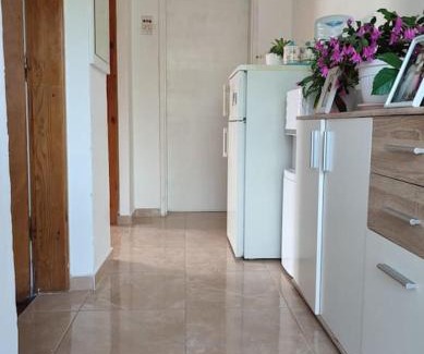 Virpazar Apartment | B&B Ana
