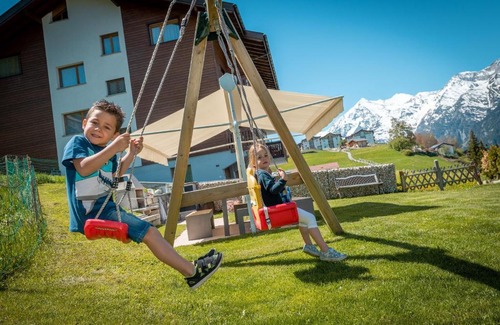 Graechen Apartment | B&B AZapartments Lunic