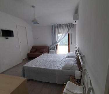 Castelluccio Valmaggiore Bed & Breakfast | B&B Belvedere