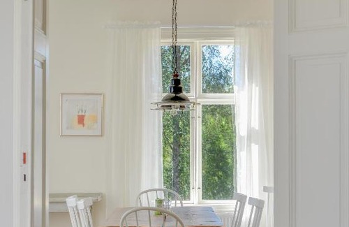 Bjartra Bed & Breakfast | B&B Bjärtrå