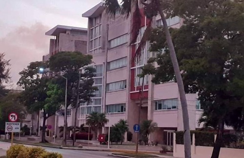 Municipality of Playa Bed & Breakfast | B&B carmen rent miramar. Habana