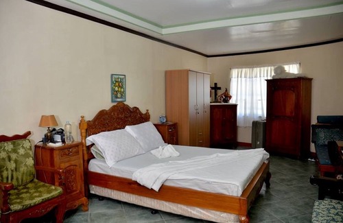 Catarman Bed & Breakfast | B&B Casa Absuelo