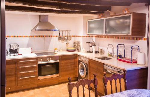 El Grado House | B&B Casa Forcada