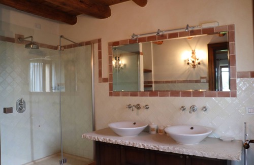 Ponti sul Mincio Bed & Breakfast | B&B Casale la Meridiana