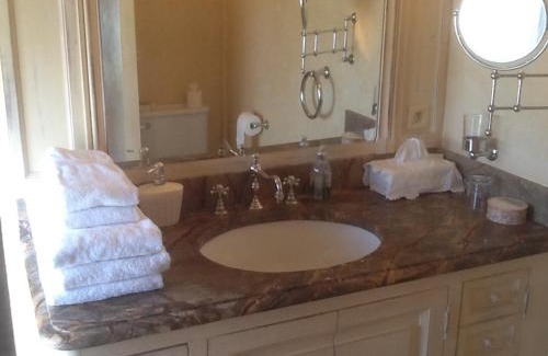 Fontvieille Bed & Breakfast | B&B Château Légier