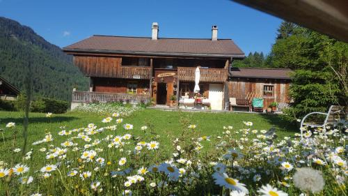 Vers L'Eglise Bed & Breakfast | B&B Chalet la Croisée