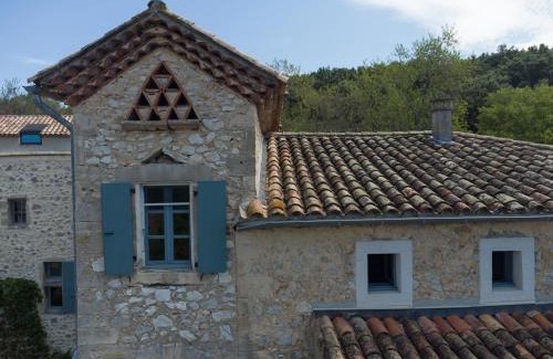 Barjac Bed & Breakfast | B&B Champdelaplume