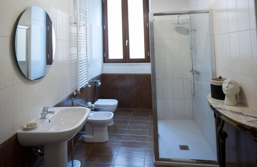 L'Aquila Bed & Breakfast | [B&B Costa Masciarelli] 3 Suites in the center of the city - Wi-Fi - A/C - View