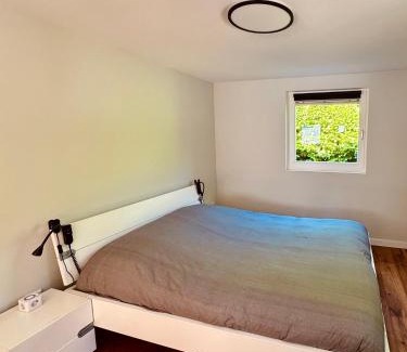 Municipality of Tilburg Bed & Breakfast | B&B Eekhoornpad