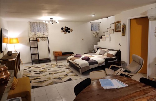 La Loggia Bed & Breakfast | B&B Firmino