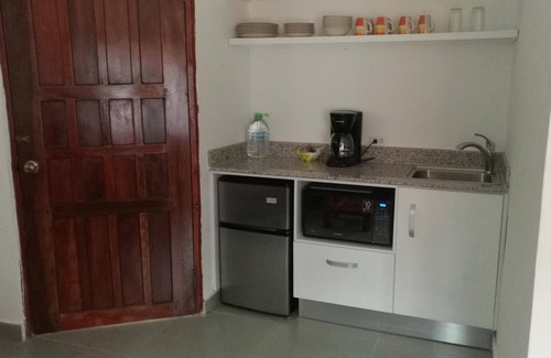Contadora Island Bed & Breakfast | B&B Gerald's
