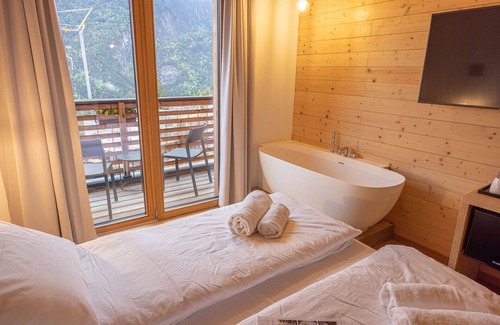Pieve di Cadore Bed & Breakfast | B&B GIALLO - Ribes Wellness Room
