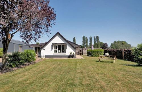 Municipality of Emmen Bed & Breakfast | B & B Het Veurhuus