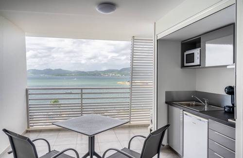 Fort-de-France Apartment | B&B HOME Fort de France Marina