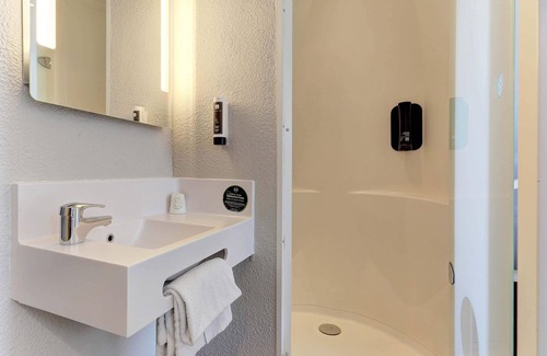Chalons-en-Champagne Hotel | B&B HOTEL Châlons-en-Champagne