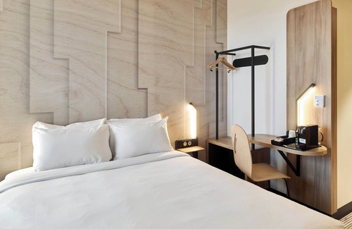 Rocquencourt Hotel | B&B HOTEL Versailles Rocquencourt
